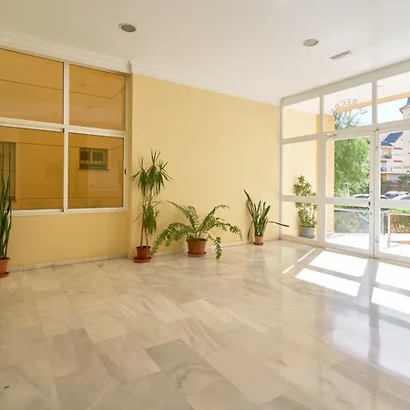 Con Parking Y Piscina Appartement *